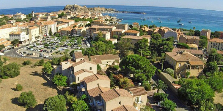 LE VIEUX MOULIN
